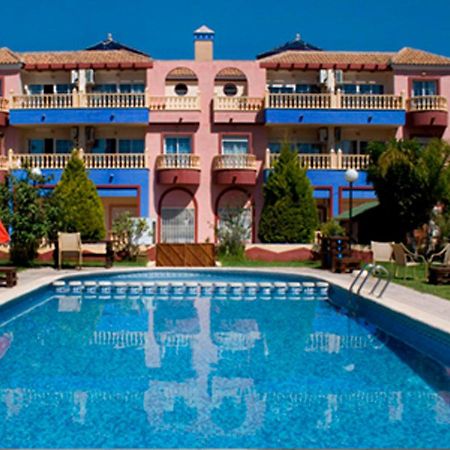 Apartamentos Marina Internacional Torrevieja Bagian luar foto