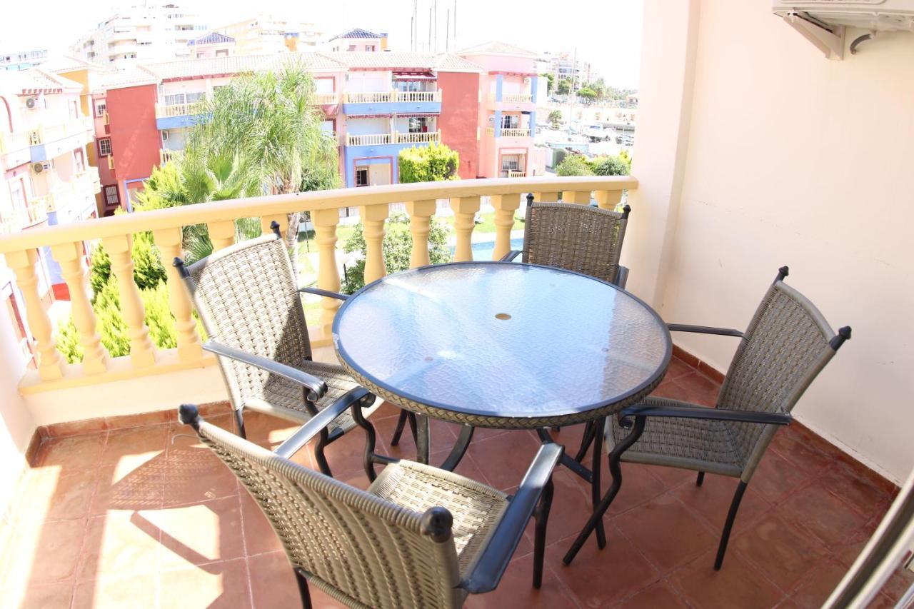 Apartamentos Marina Internacional Torrevieja Bagian luar foto