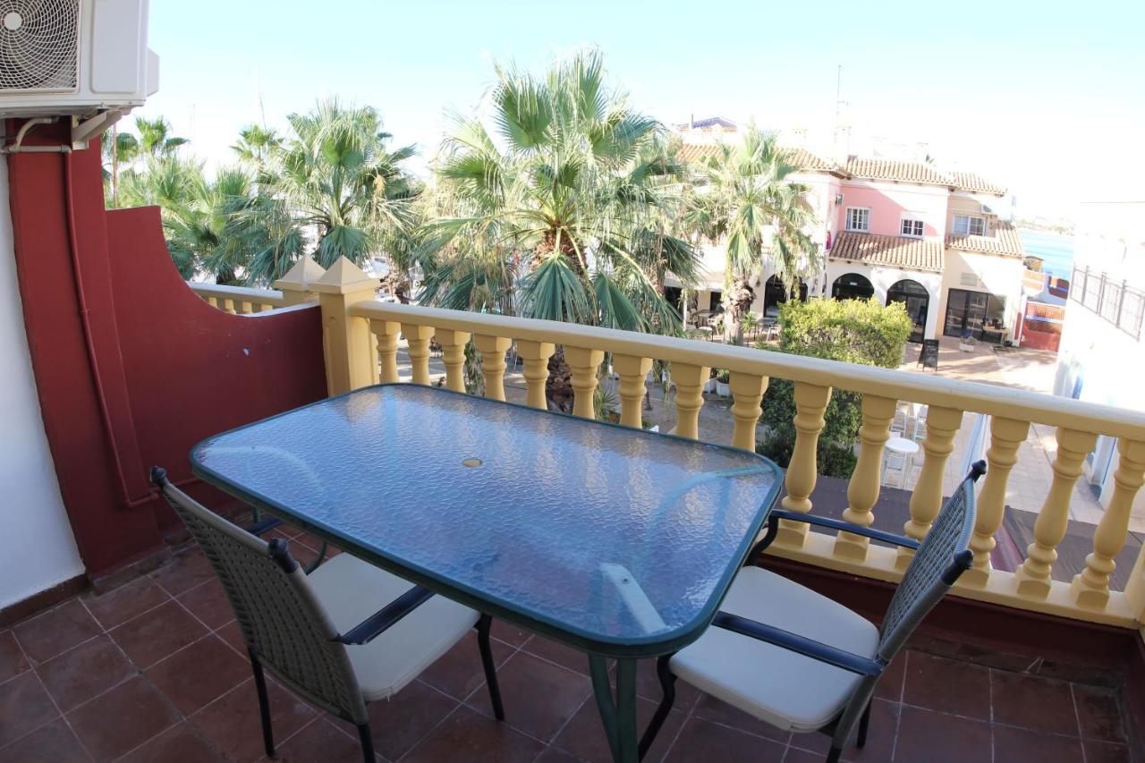 Apartamentos Marina Internacional Torrevieja Bagian luar foto