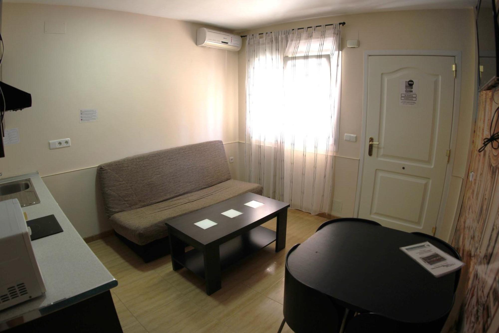 Apartamentos Marina Internacional Torrevieja Bagian luar foto