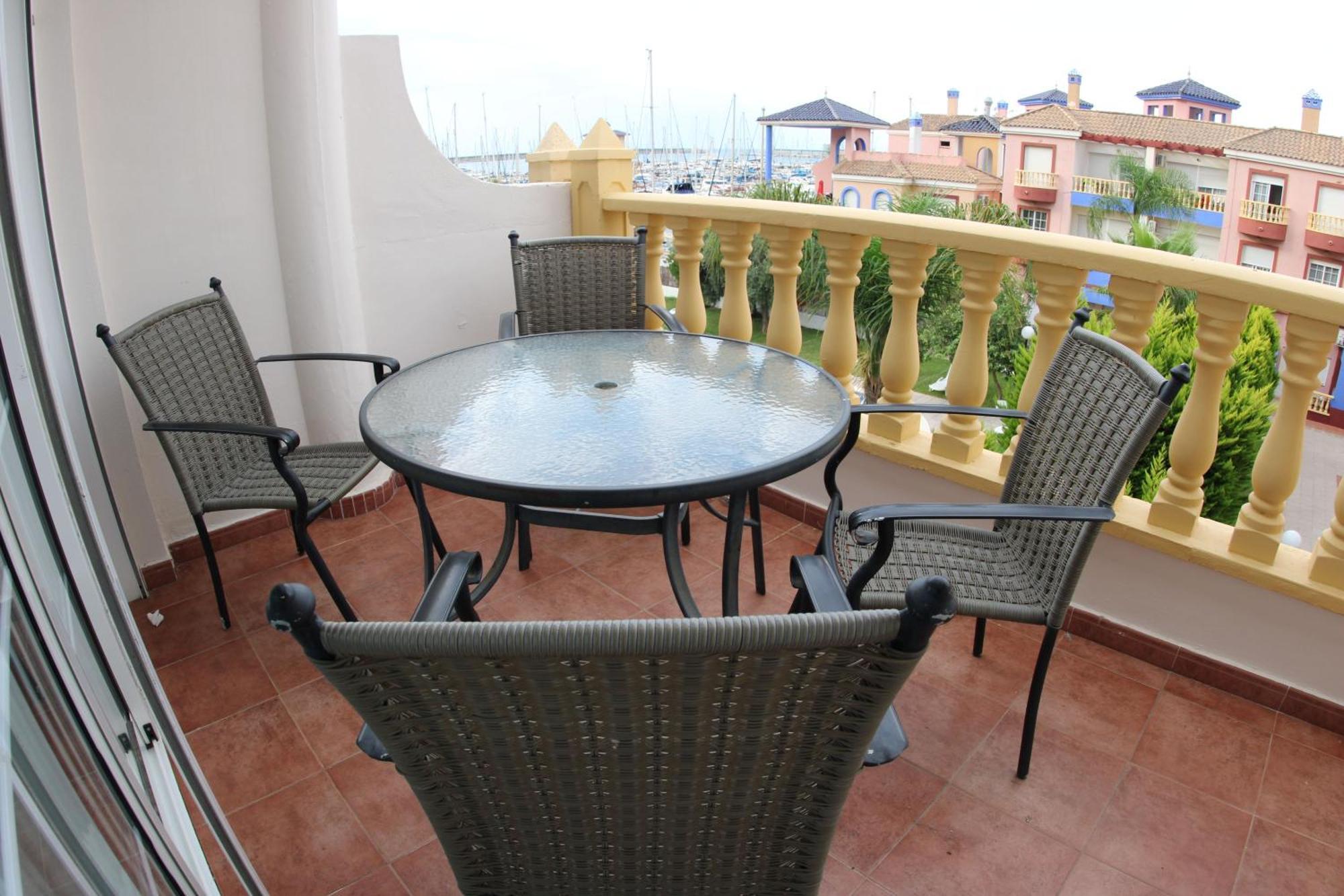 Apartamentos Marina Internacional Torrevieja Bagian luar foto