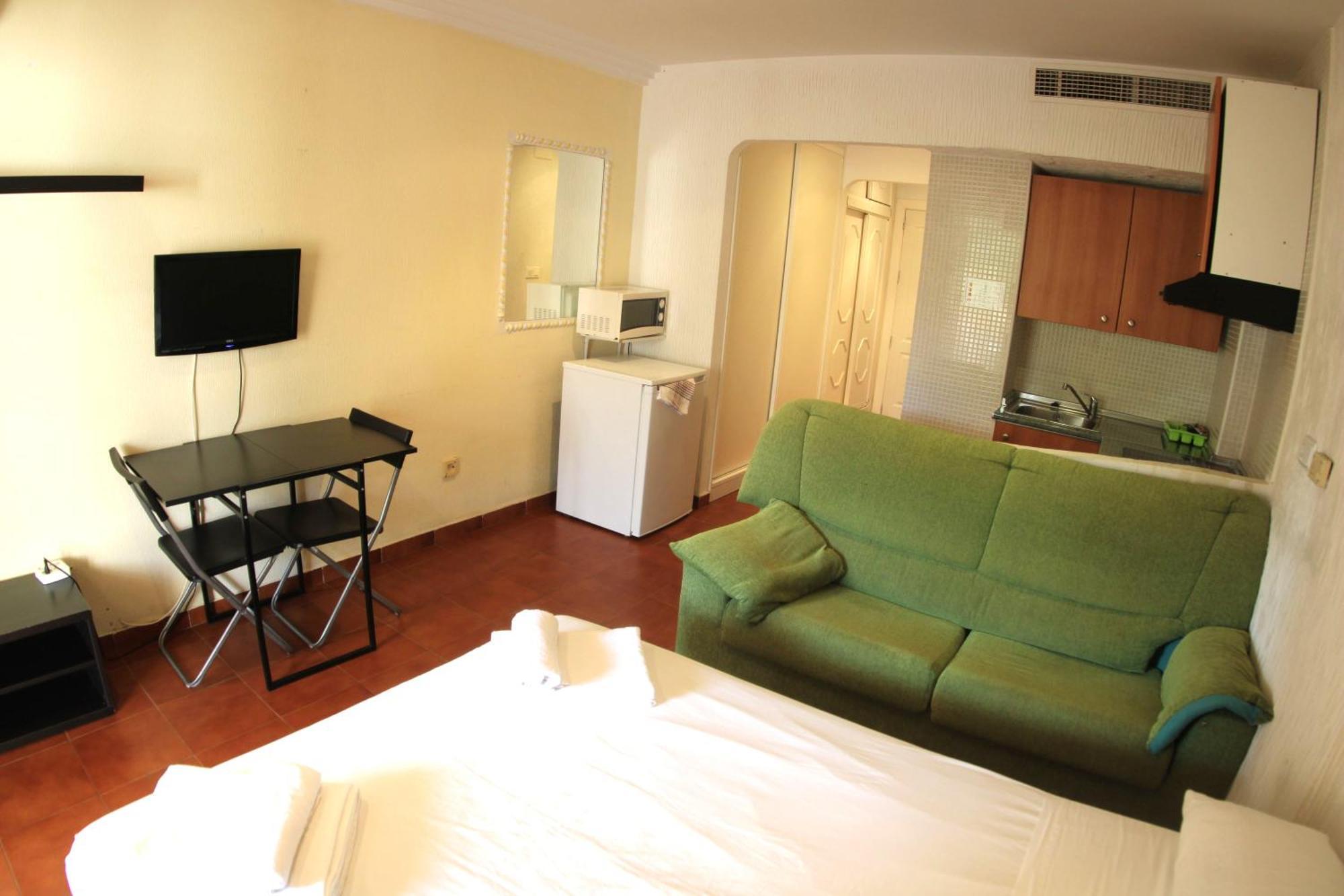 Apartamentos Marina Internacional Torrevieja Bagian luar foto