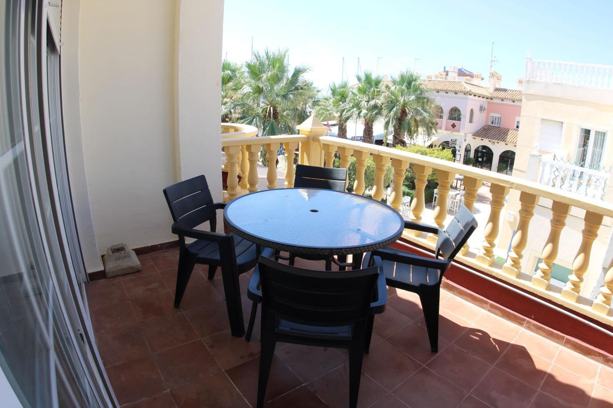 Apartamentos Marina Internacional Torrevieja Bagian luar foto