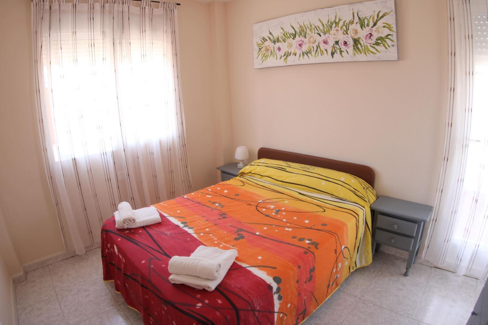Apartamentos Marina Internacional Torrevieja Bagian luar foto